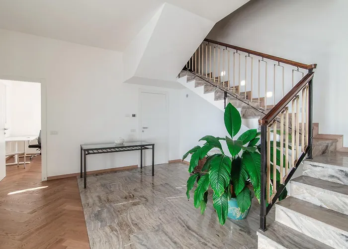 Franco דירה קומו